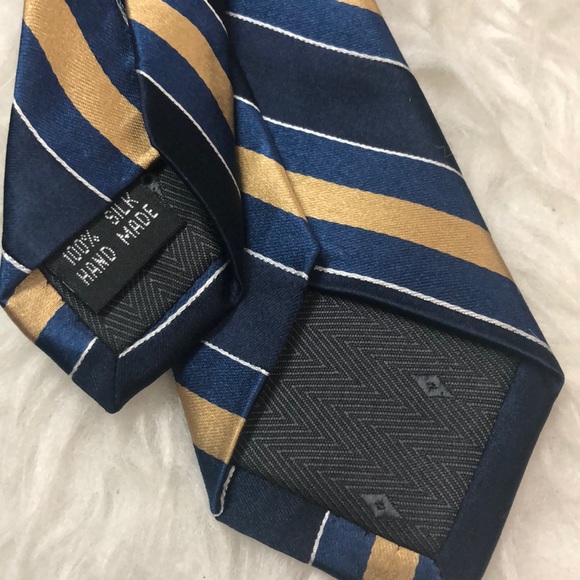 🆕 Michael Kors Silk Tie - Picture 7 of 9